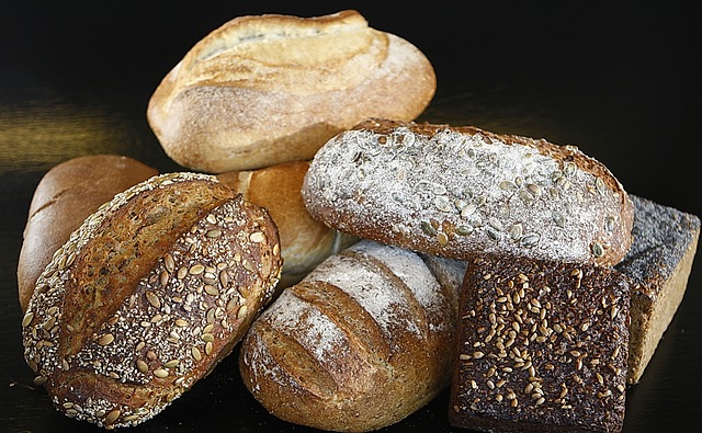 bread-1588904_640